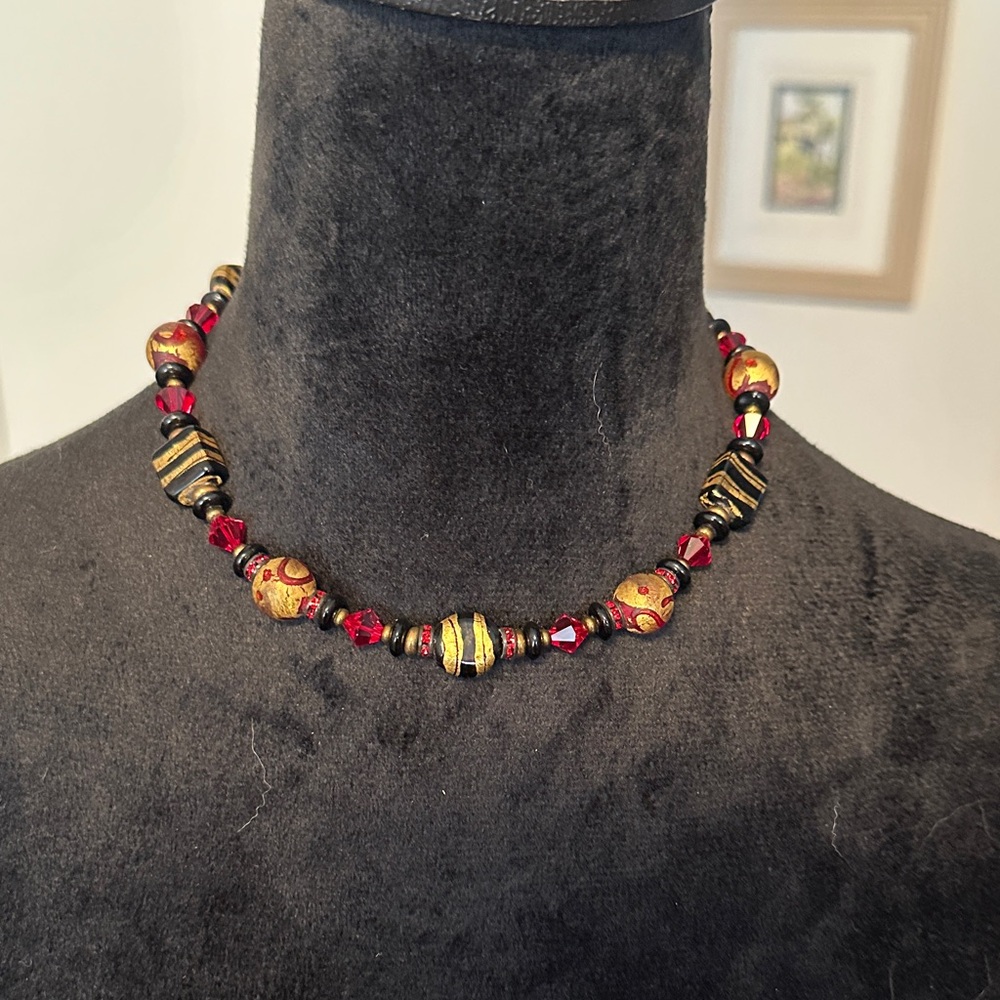Elegant Red and Gold Beaded Necklace